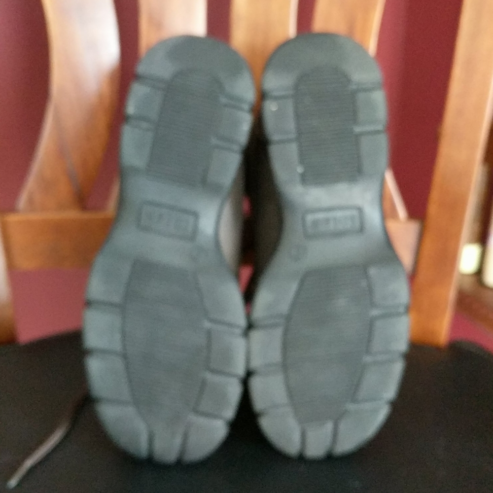 Totes boots - Picture 6 of 6